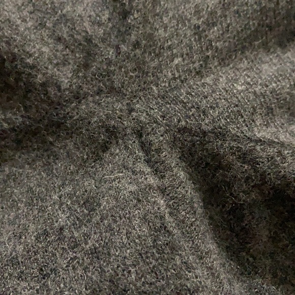 Escada - Picture 6 of 9